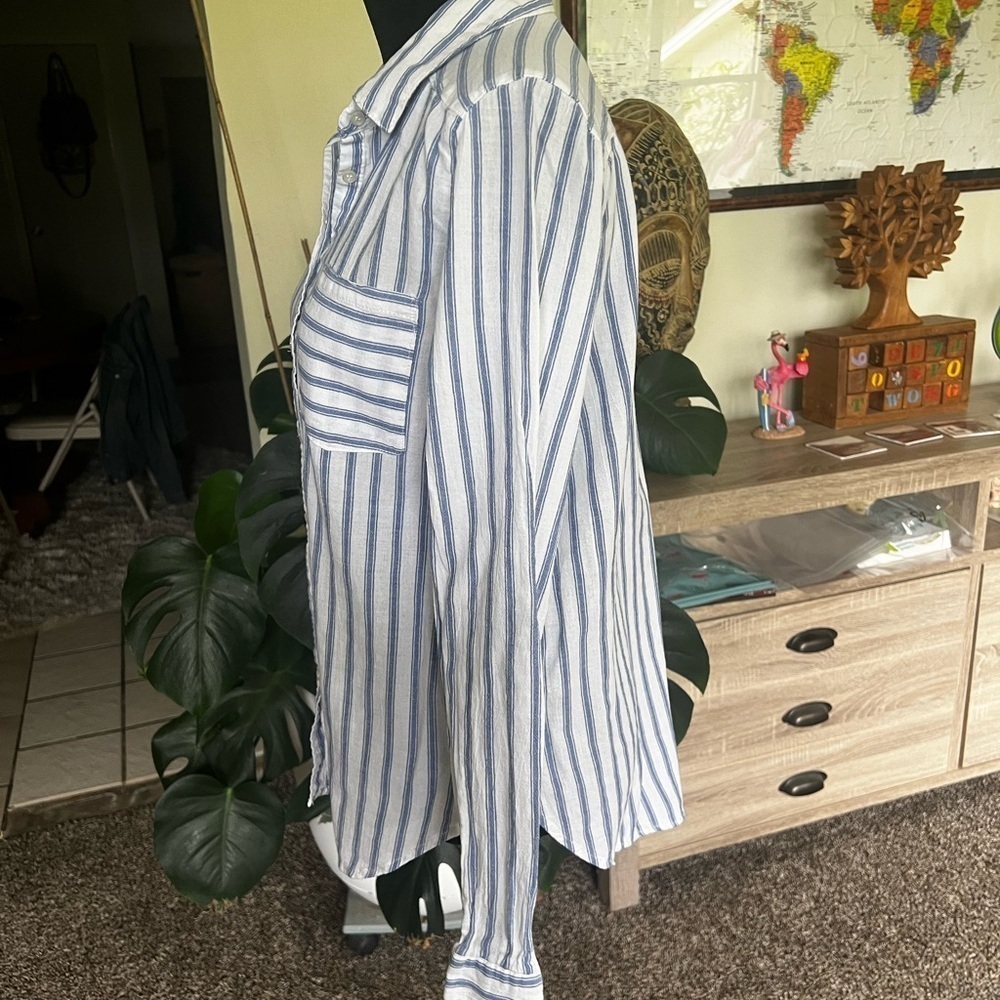 Ci Sono Blue and White Striped Casual Shirt - Picture 2 of 7